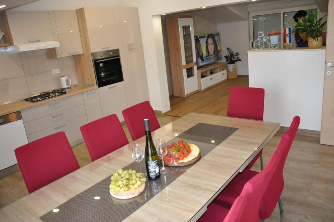 Apartman Doni Split Exteriör bild